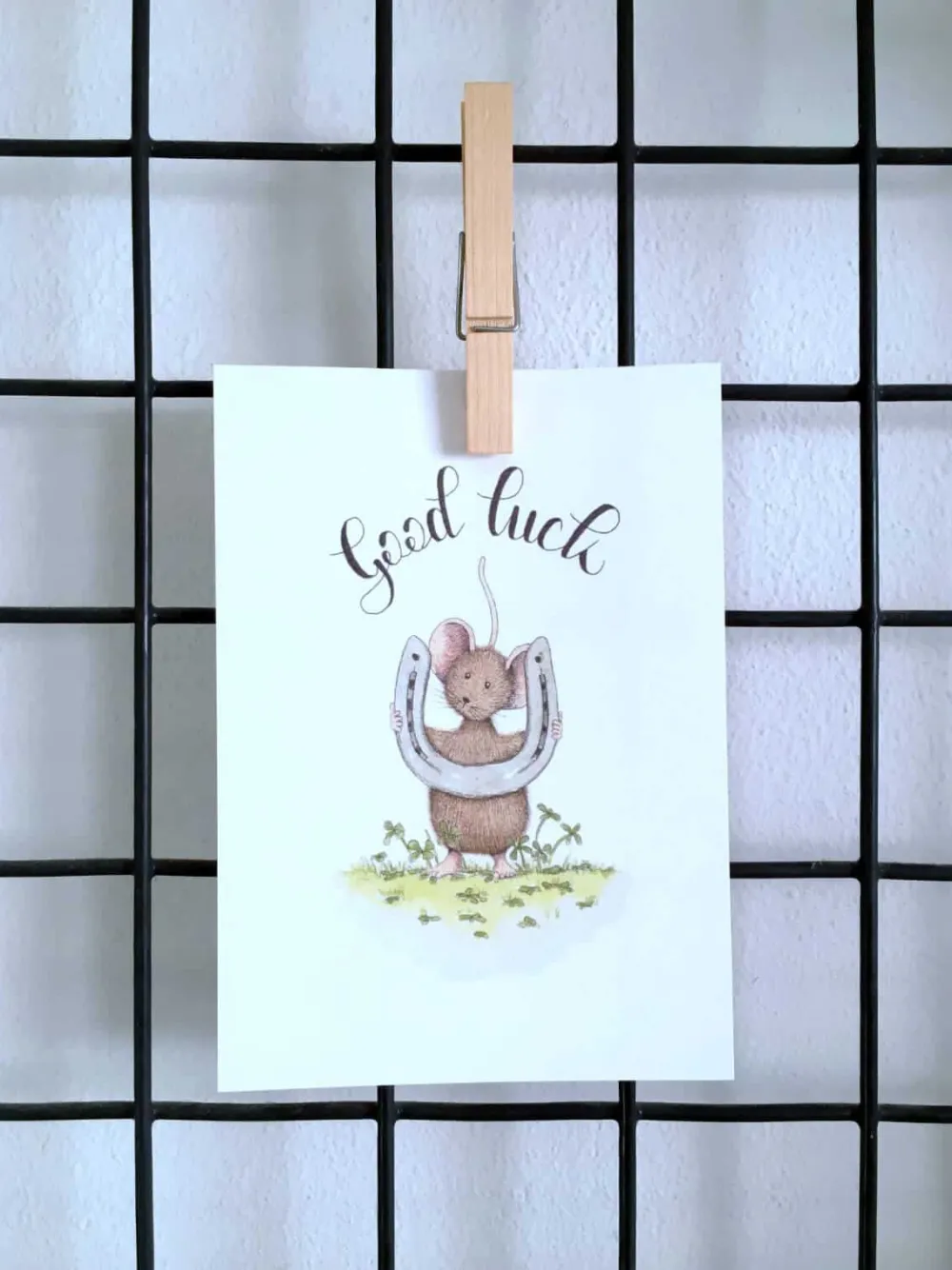 Anillustration Wenskaarten^Ansichtkaart Muis met hoefijzer good luck