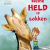 Veltman Uitgevers Prentenboeken^Kleine held op sokken