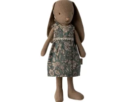 Houtendiershop Konijnen & Hazen^Maileg Knuffel Bunny Size 1 Bruin met Jurk 20cm
