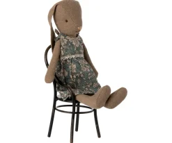 Houtendiershop Konijnen & Hazen^Maileg Knuffel Bunny Size 1 Bruin met Jurk 20cm