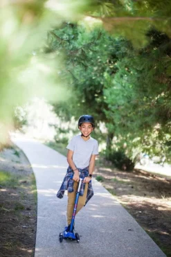 Micro Step Steppen|Buitenspeelgoed^Maxi Deluxe Marineblauw Led