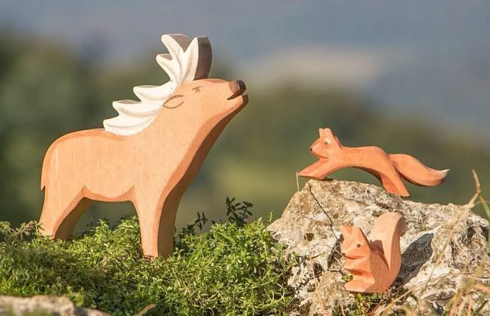 Ostheimer Bosdieren|Hertachtigen^Hert 15351