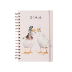 Wrendale Designs Kleine Cadeaus^A5 Duck Notebook - Not a Daisy Goes By (Pink)